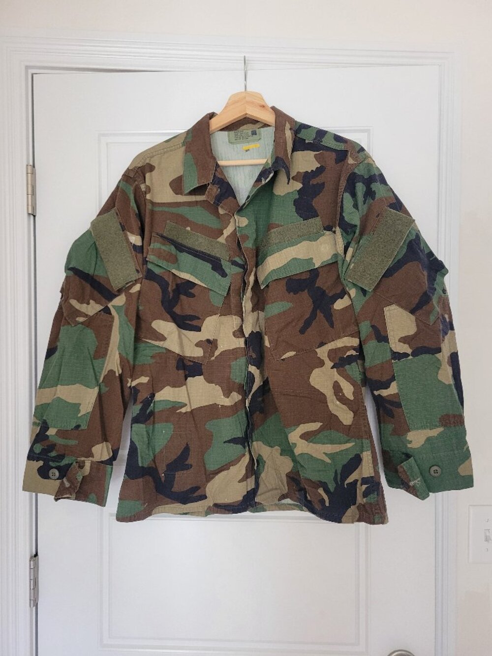 RARE Vintage Custom Raid Mod Special Forces Woodland Camo Cargo Utility Jacket M